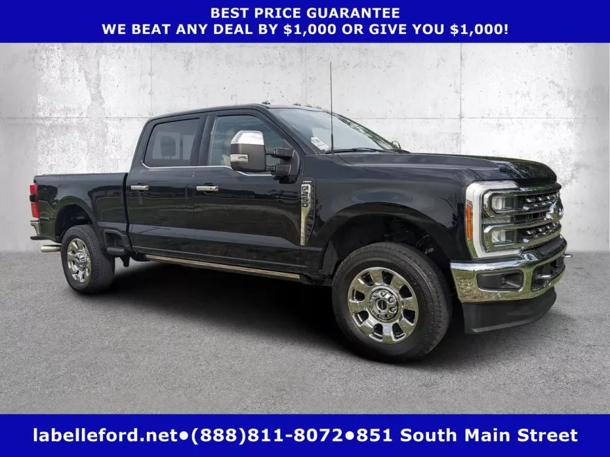 2023 Ford F-250 Lariat photo 1