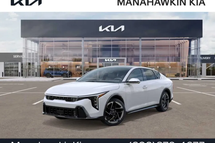 2025 Kia K4 GT-Line photo 1