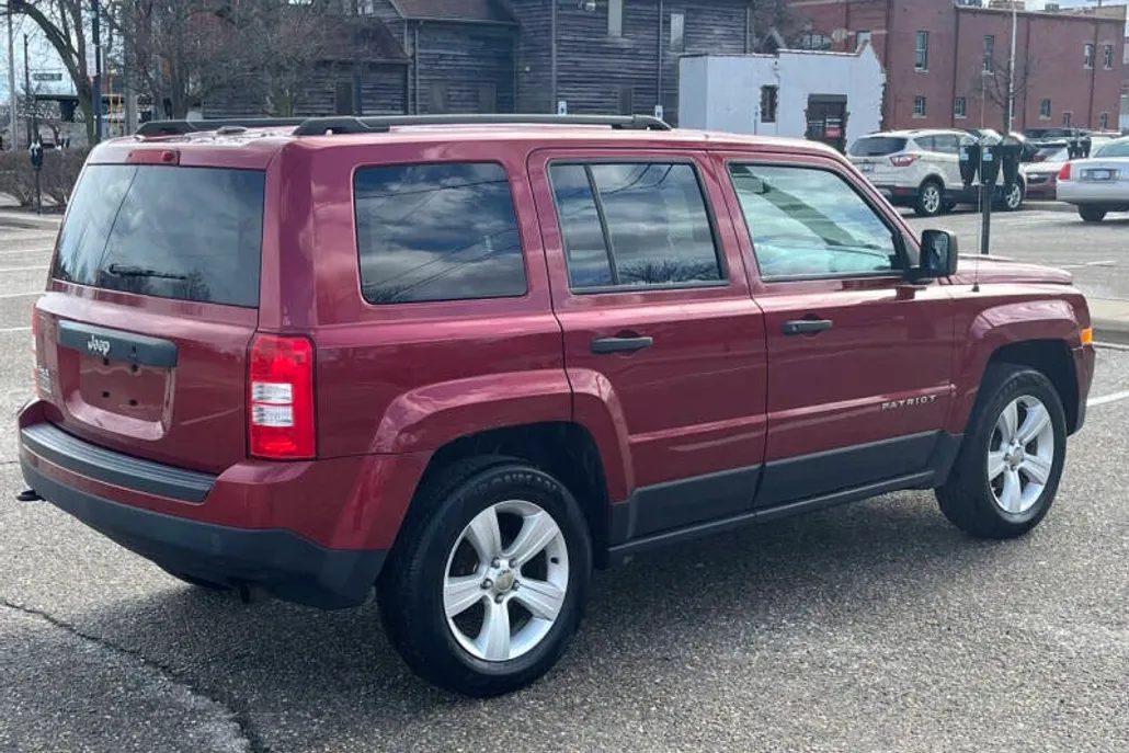 2015 Jeep Patriot Sport photo 1