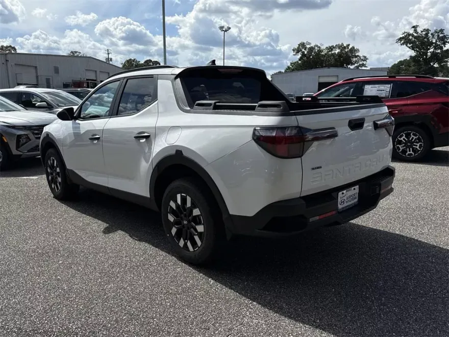 2026 Hyundai Santa Cruz SEL photo 1