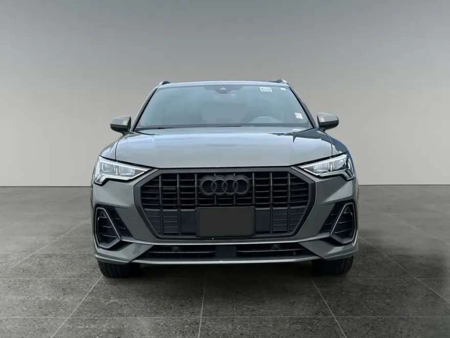 2020 Audi Q3 Premium Plus S line photo 1