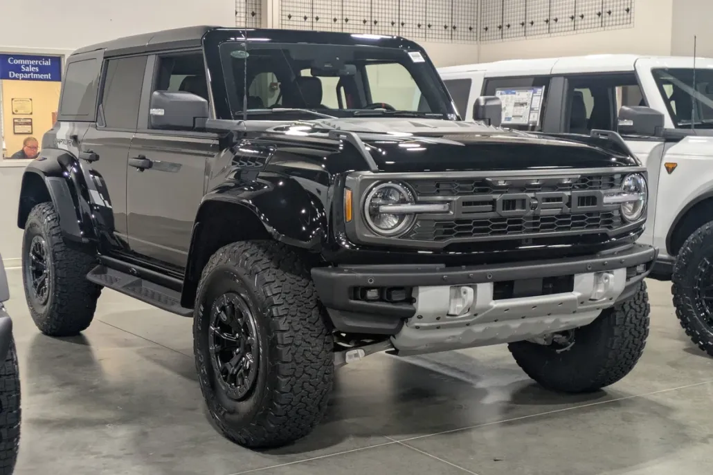2025 Ford Bronco Raptor photo 1