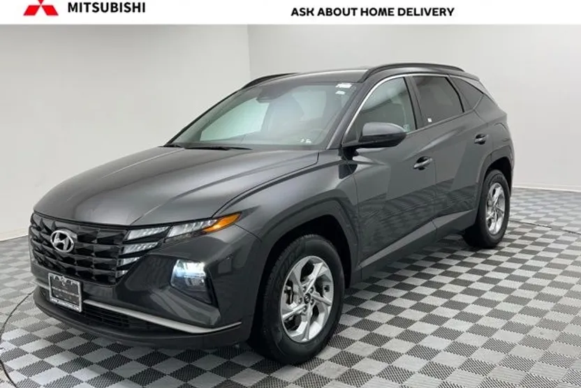 2024 Hyundai Tucson SEL photo 1
