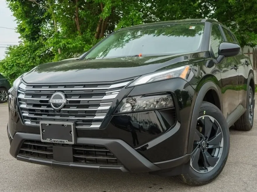 2025 Nissan Rogue SV photo 1