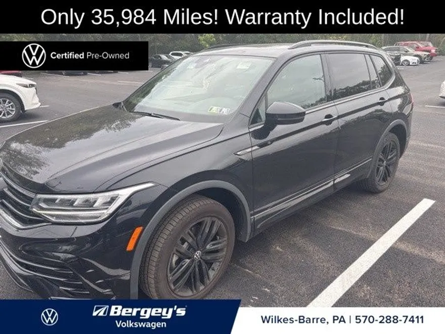 2022 Volkswagen Tiguan SE R-Line Black photo 1