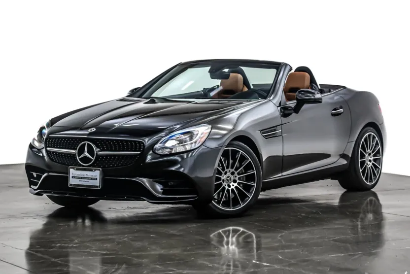 2018 Mercedes Benz SLC 300 photo 1