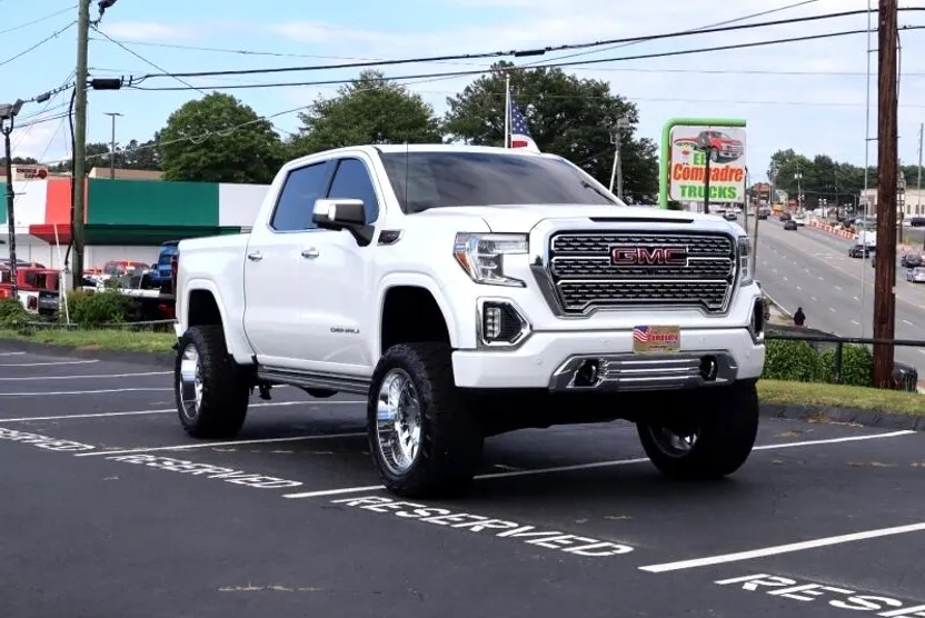 2022 Gmc Sierra 1500 Limited Denali photo 1