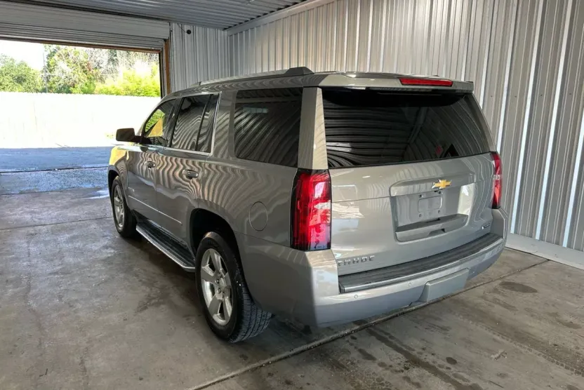 2017 Chevrolet Tahoe Premier photo 1