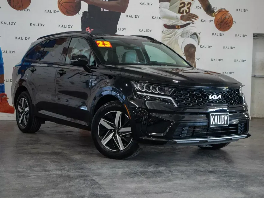 2023 Kia Sorento photo 1