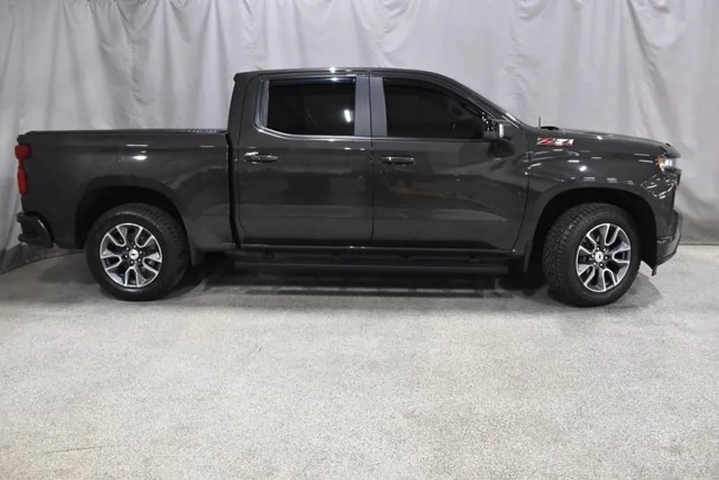 2021 Chevrolet Silverado 1500 RST photo 1