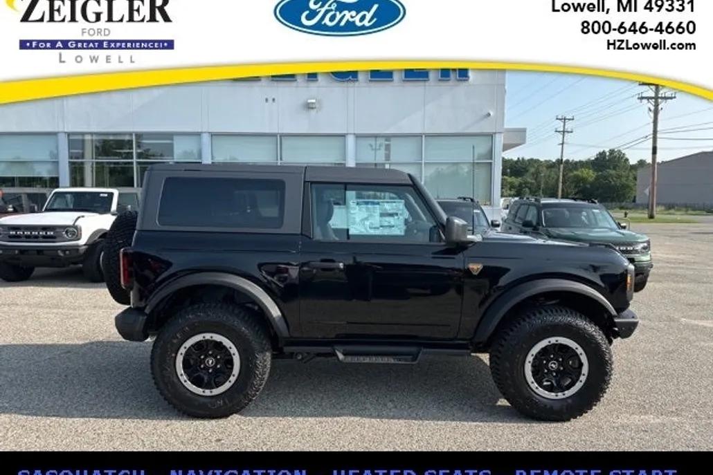 2024 Ford Bronco Badlands photo 1