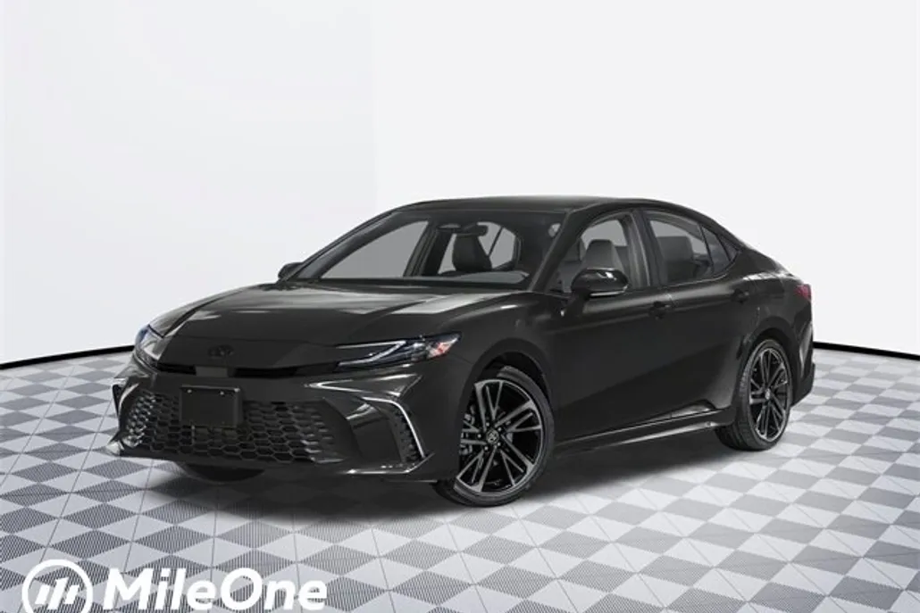 2025 Toyota Camry XSE photo 1