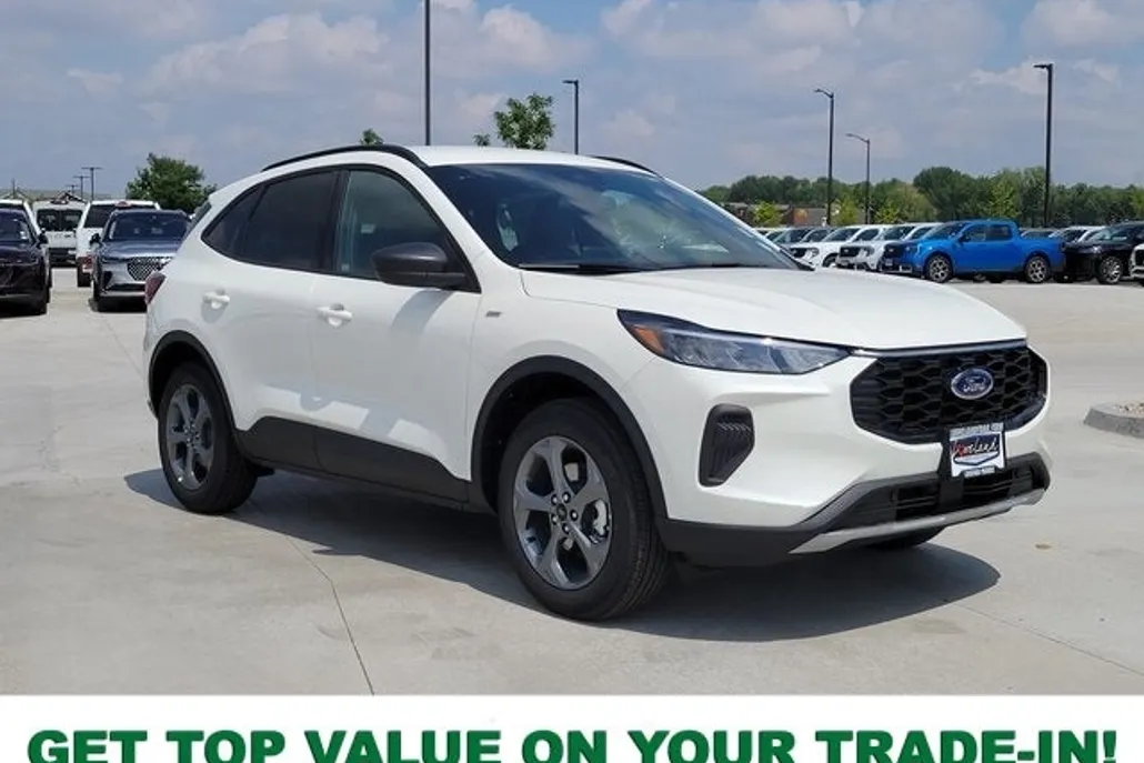 2025 Ford Escape ST-Line photo 1