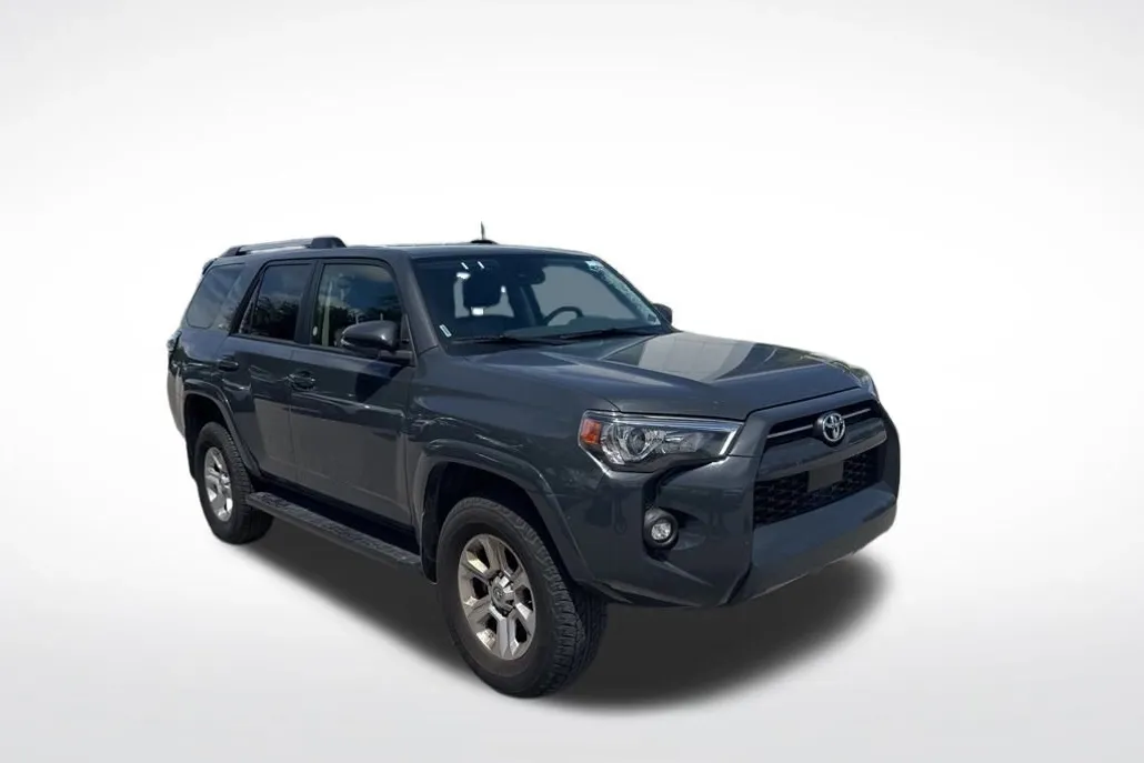 2024 Toyota 4Runner SR5 Premium photo 1