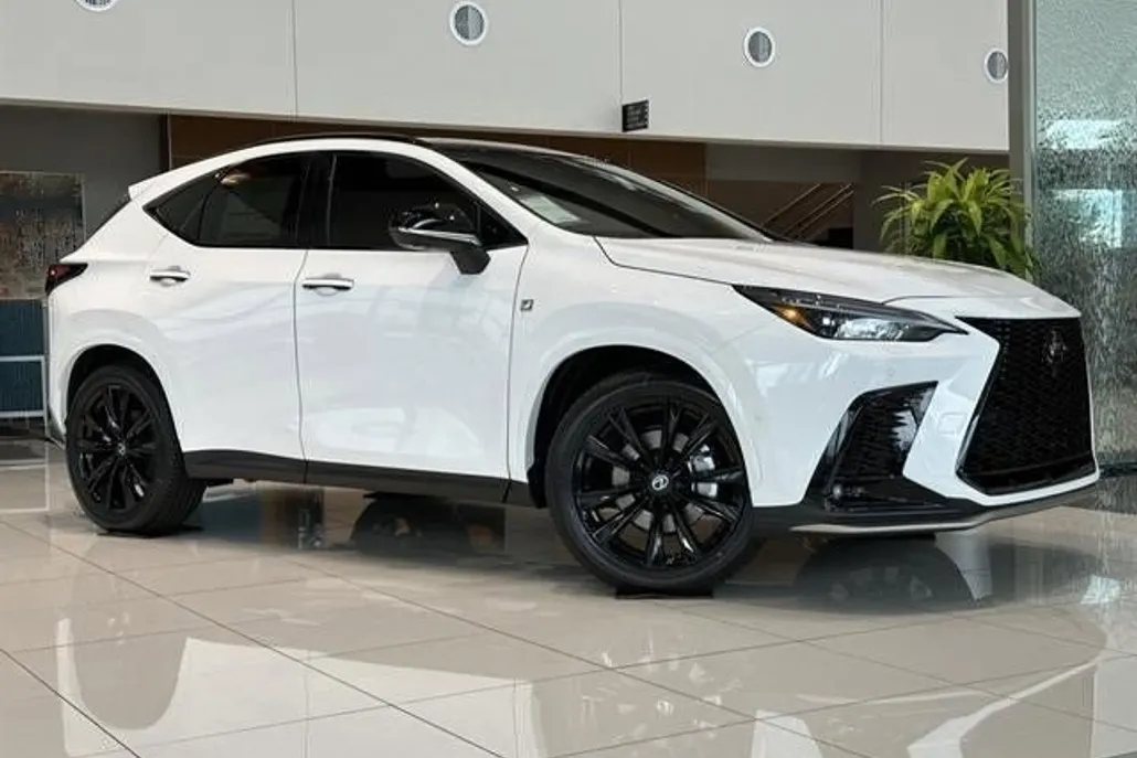2026 Lexus NX 350h F SPORT Handling AWD photo 1