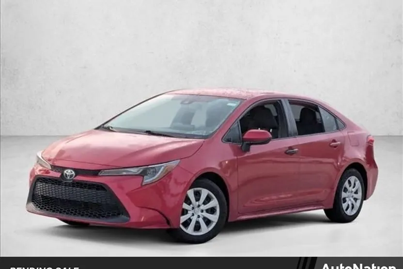 2020 Toyota Corolla LE photo 1