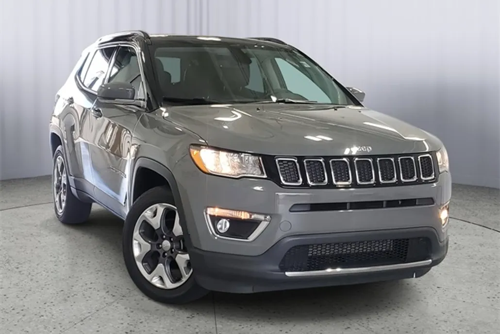 2019 Jeep Compass Limited photo 1