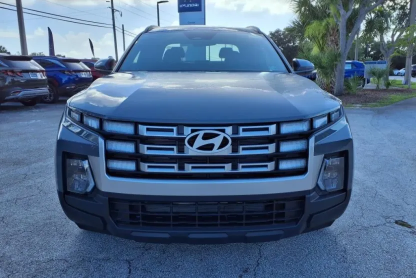 2025 Hyundai Santa Cruz SEL Activity photo 1