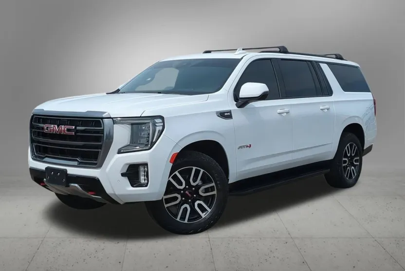 2023 Gmc Yukon XL AT4 photo 1