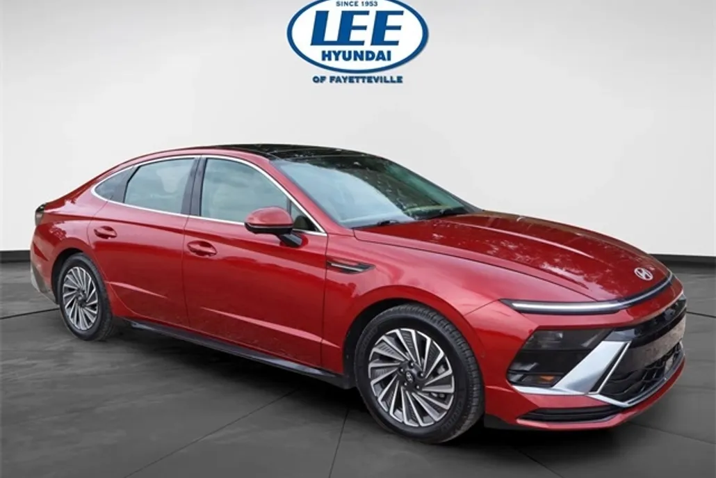 2024 Hyundai Sonata Hybrid Limited photo 1