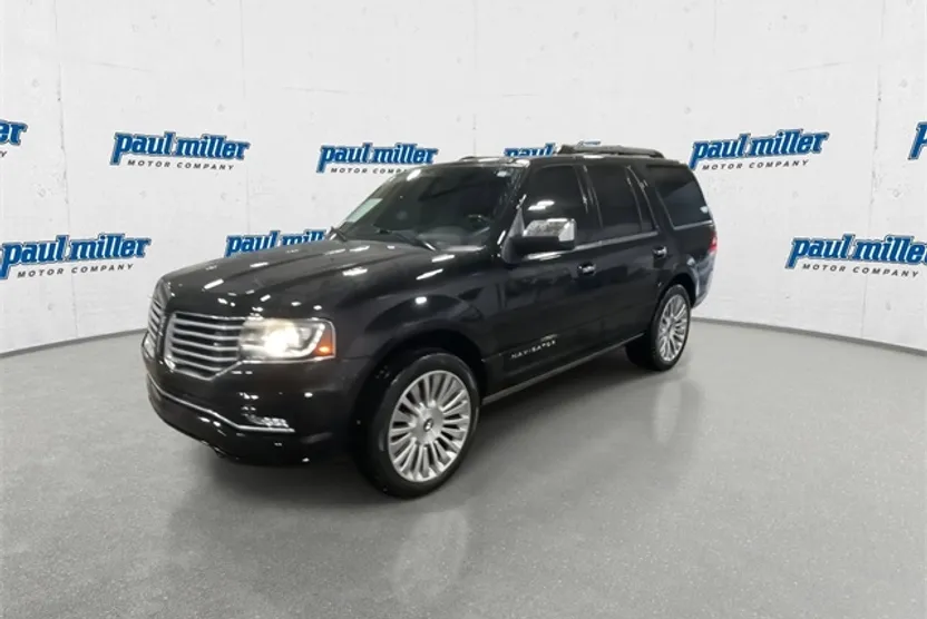 2017 Lincoln Navigator Reserve photo 1