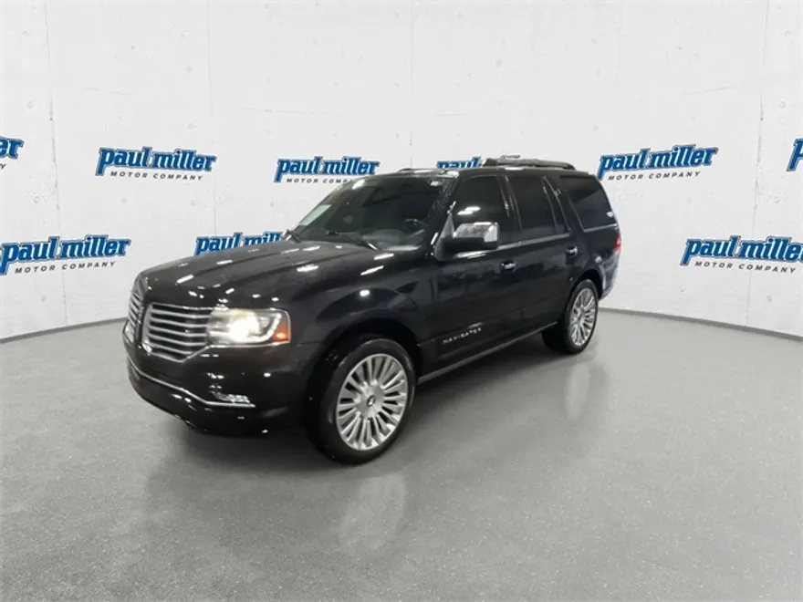 2017 Lincoln Navigator Reserve photo 1