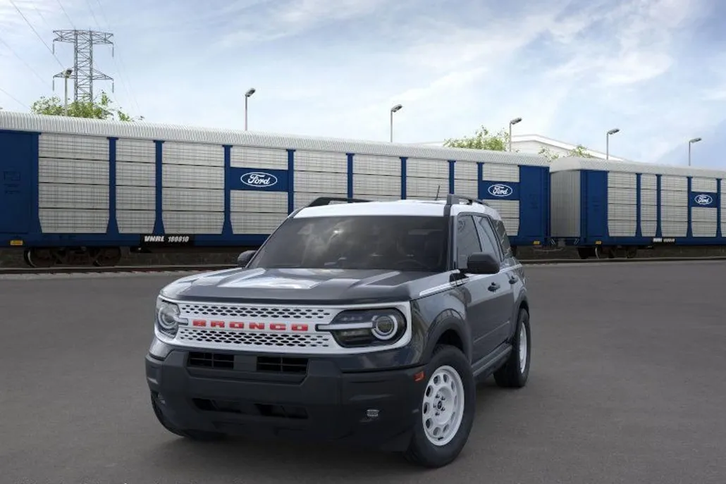 2025 Ford Bronco Sport Heritage photo 1