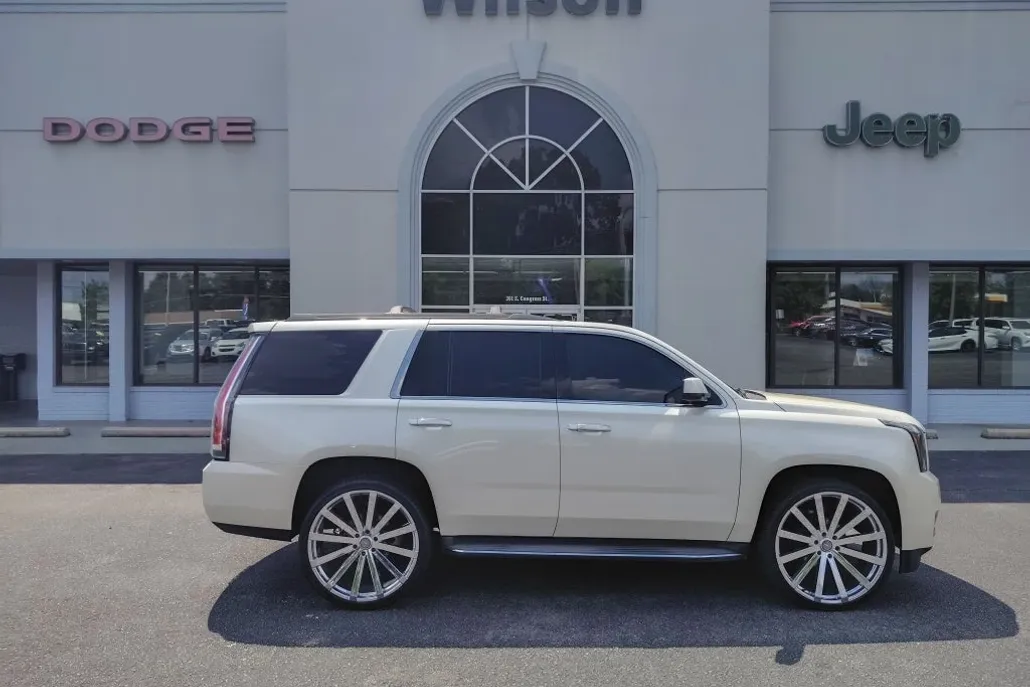 2015 Gmc Yukon SLT photo 1