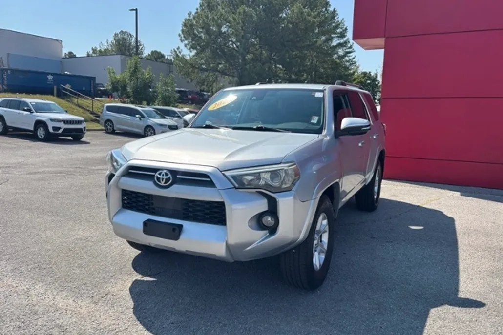 2020 Toyota 4Runner SR5 Premium photo 1