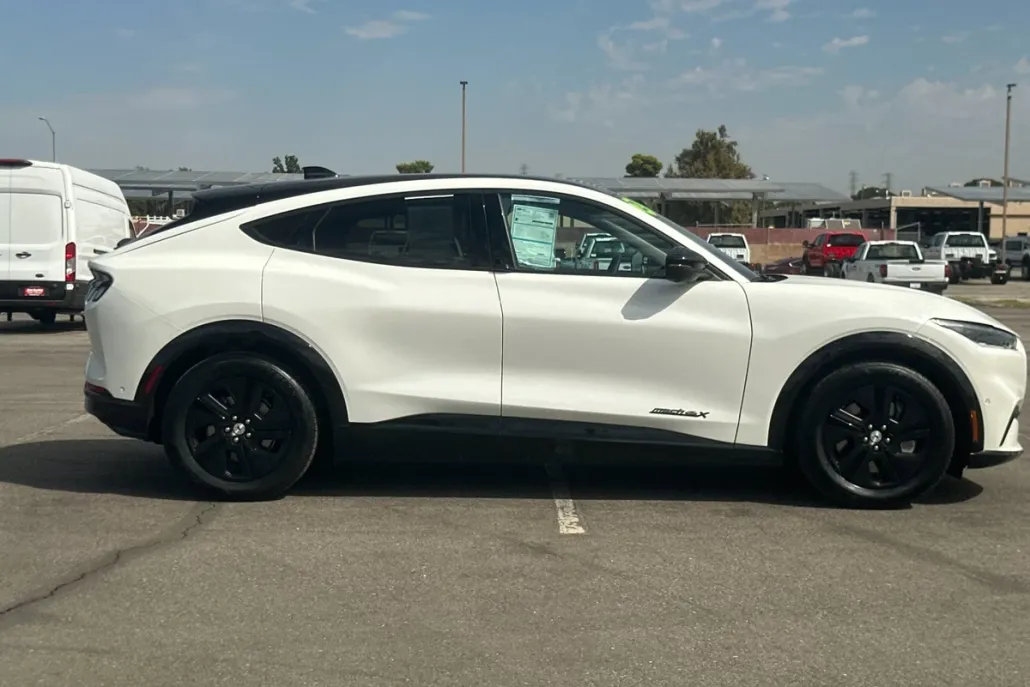 2023 Ford Mustang Mach-E California Route 1 photo 1
