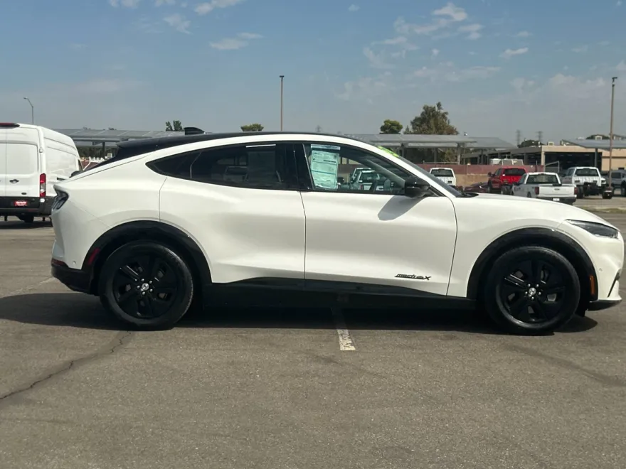 2023 Ford Mustang Mach-E California Route 1 photo 1