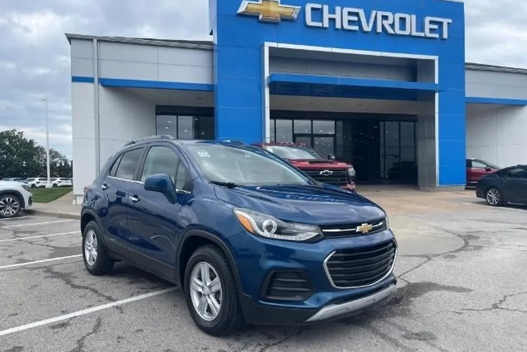 2019 Chevrolet Trax LT photo 1