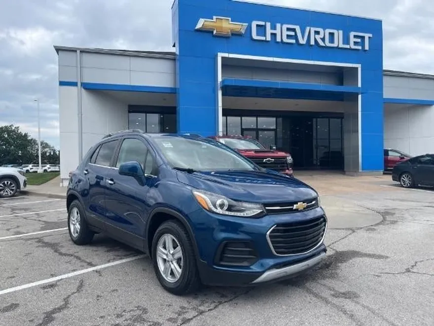 2019 Chevrolet Trax LT photo 1