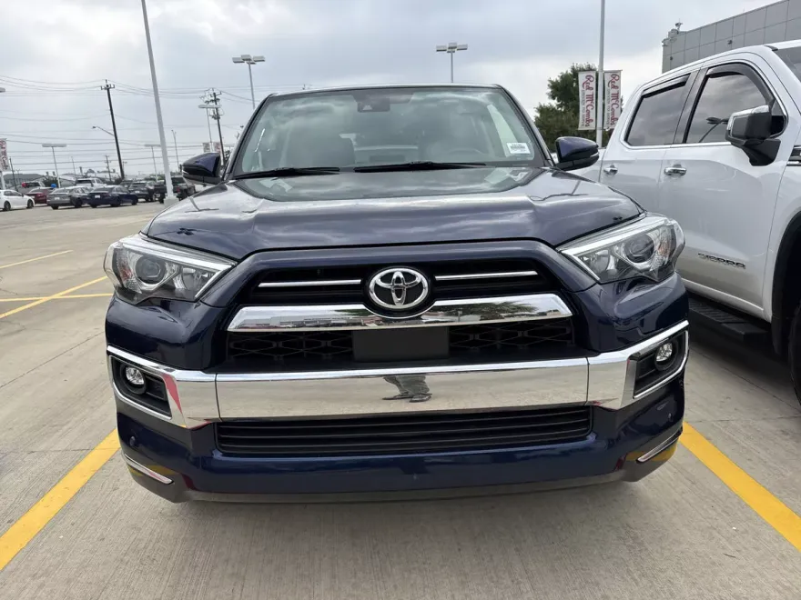 2021 Toyota 4Runner Limited photo 1