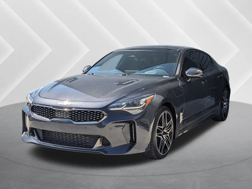 2022 Kia Stinger GT2 photo 1