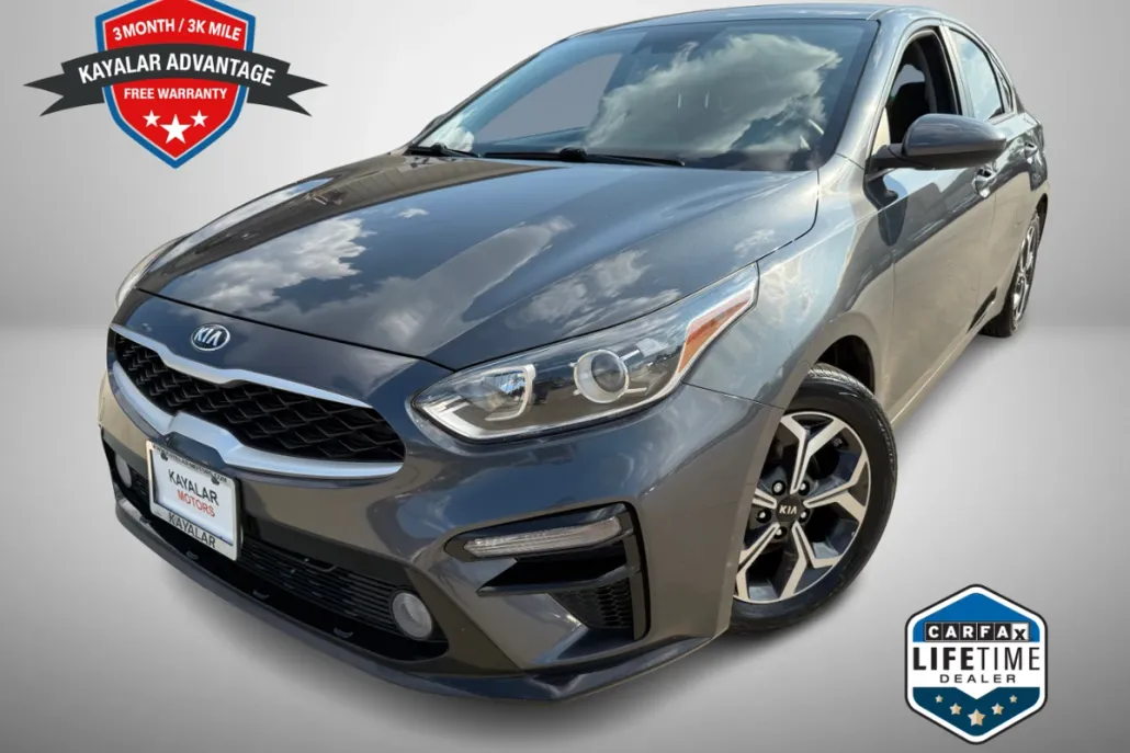 2021 Kia Forte FE photo 1