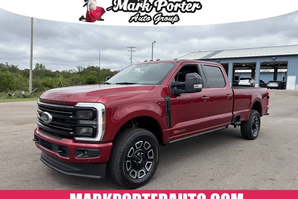 2026 Ford F-350 Platinum photo 1