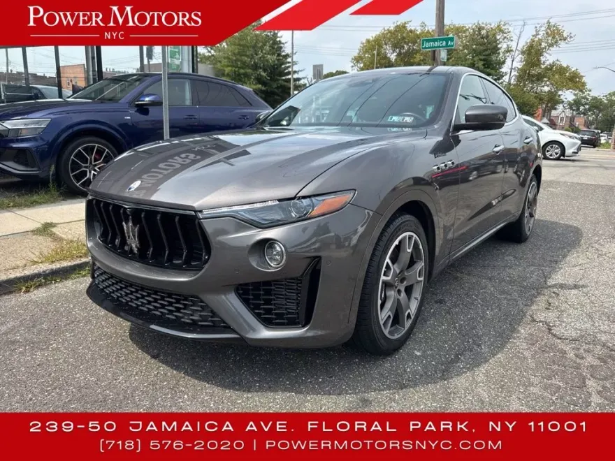 2023 Maserati Levante Modena S photo 1
