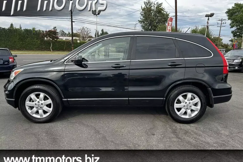 2011 Honda CR-V SE photo 1