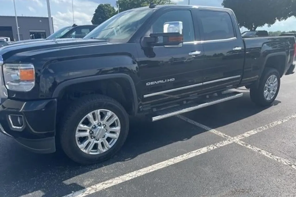 2015 Gmc Sierra Denali photo 1