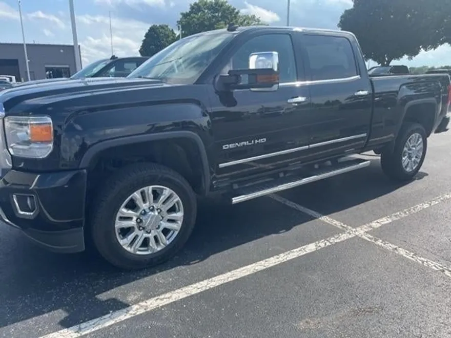 2015 Gmc Sierra Denali photo 1