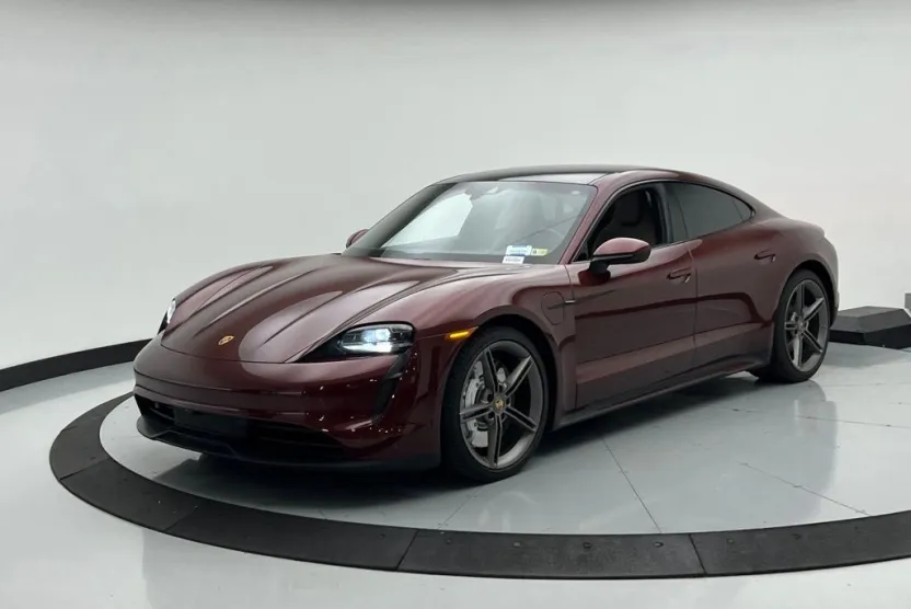 2022 Porsche Taycan 4S photo 1