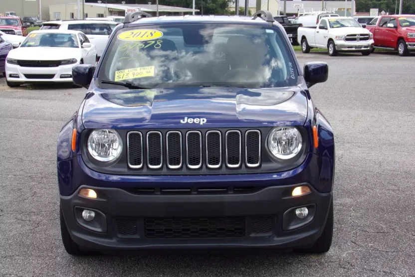 2018 Jeep Renegade Latitude North Edition photo 1