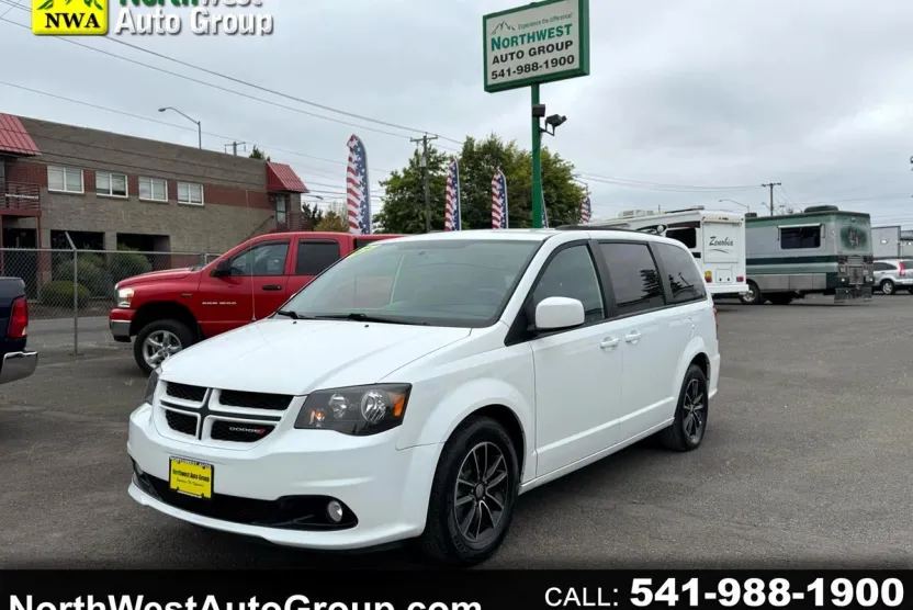 2018 Dodge Grand Caravan GT photo 1