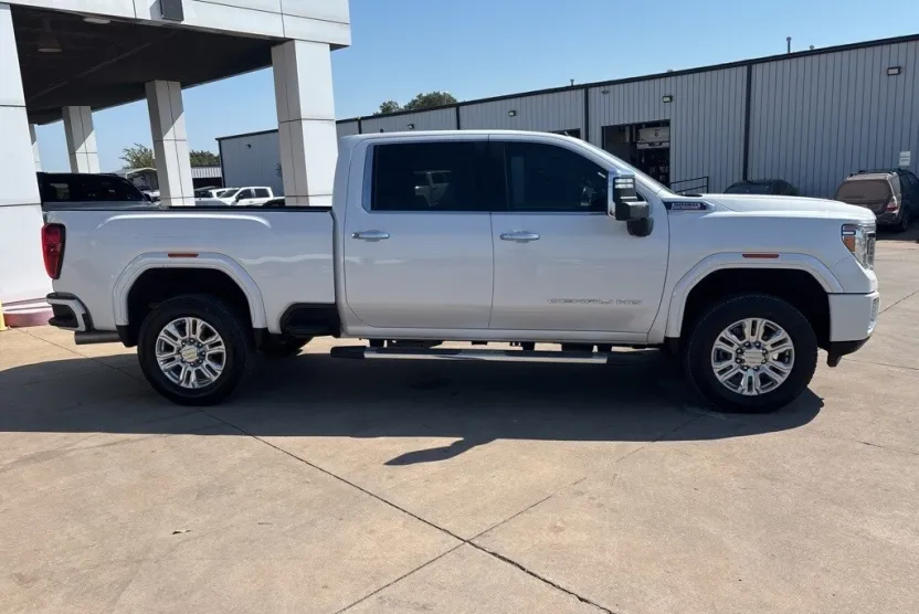 2021 Gmc Sierra 2500 HD Denali photo 1