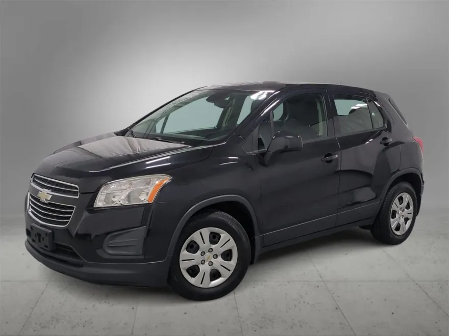 2016 Chevrolet Trax LS photo 1