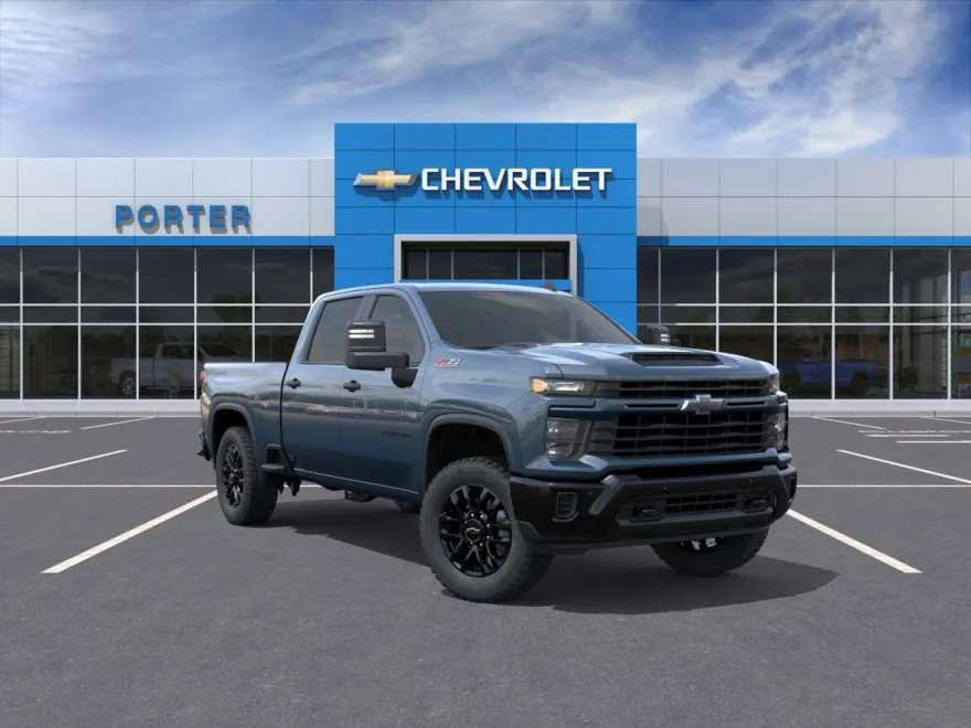 2026 Chevrolet Silverado Custom photo 1