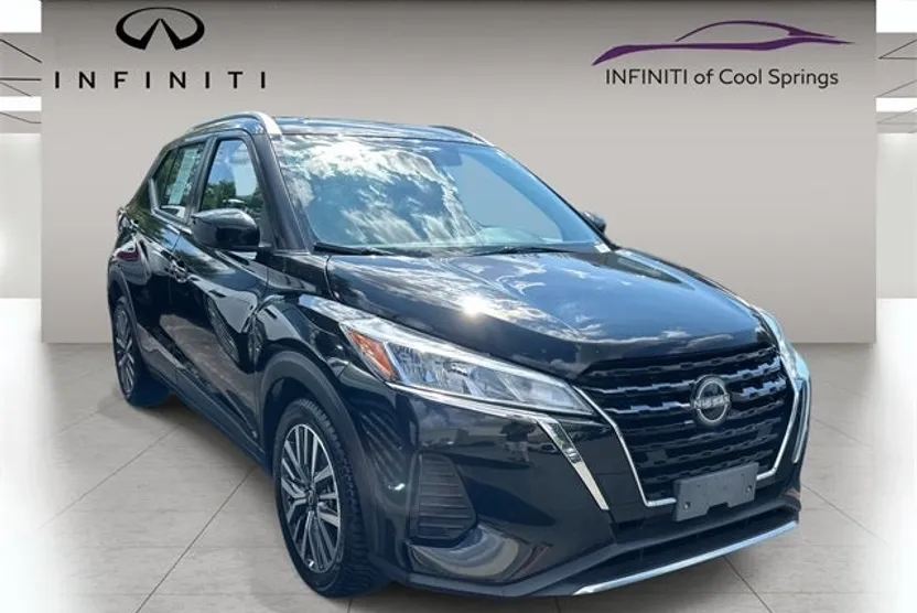 2024 Nissan Kicks SV photo 1