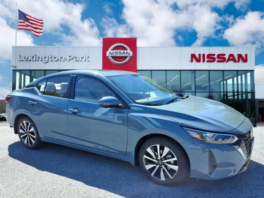 2025 Nissan Sentra SV photo 1