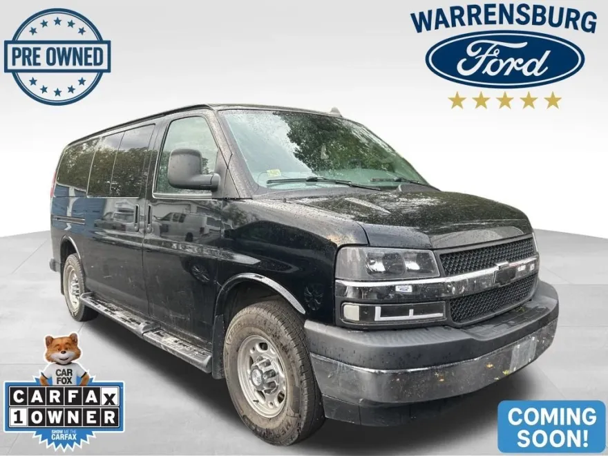 2020 Chevrolet Express 2500 LT Passenger photo 1